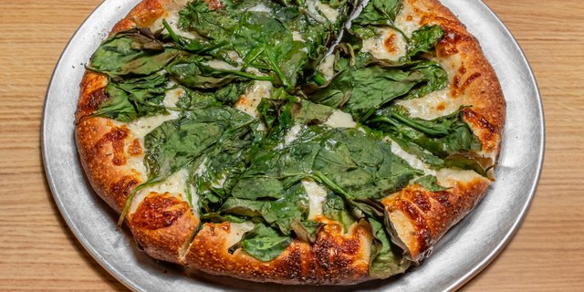 White Pizza w/ Spinach & Ricotta