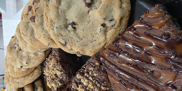 Brownies & Cookies