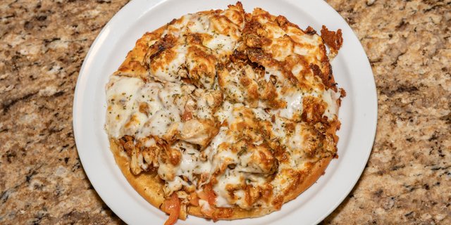 Greek Grilled Chicken Pizza