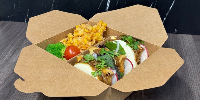 Tofu Buns Lunch Box