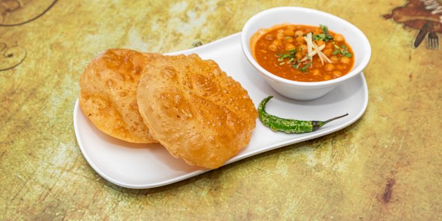 Chole Poori