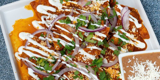 Chilaquiles Rojos