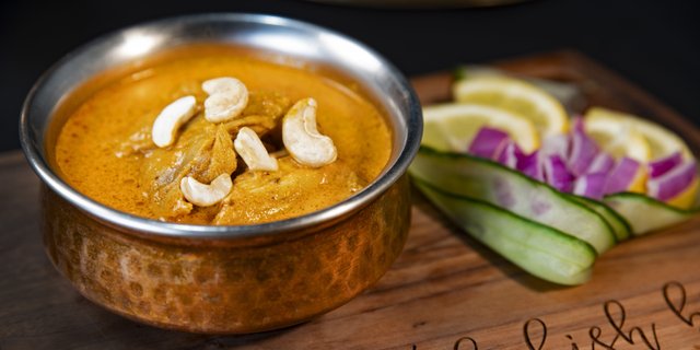 Butter Chicken W/ Rice