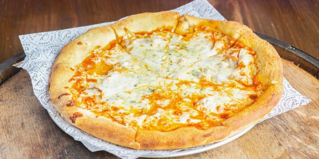 Gretchen's Buffalo Chicken Pie