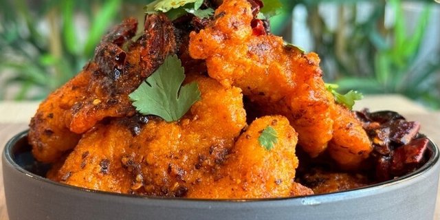Spicy Dry Fried Bamboo Fish Half Tray