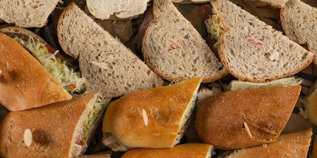 Sammie Platter Combo w/ Side