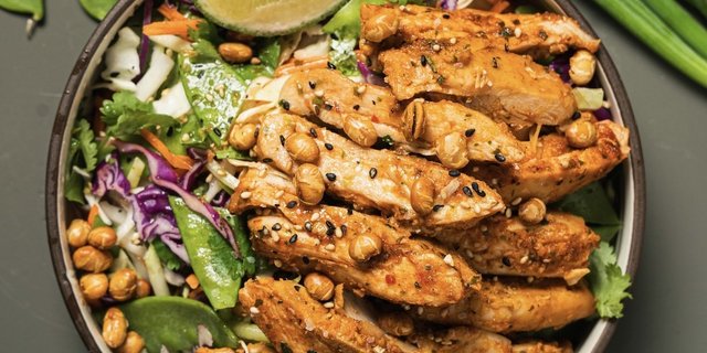 The Aji Panca Chicken Salad Box