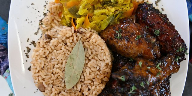 Jerk Chicken w/ 3 Sides