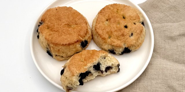 Blueberry Scone