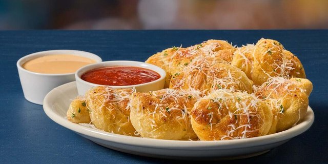 Garlic Knots