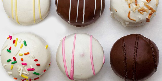 Two Dozen Cake Balls