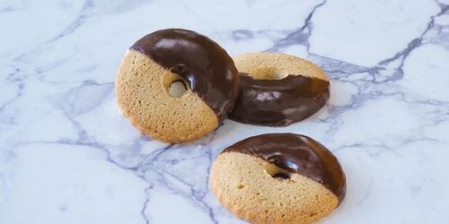Round 1/2 Chocolate Dipped Cookies