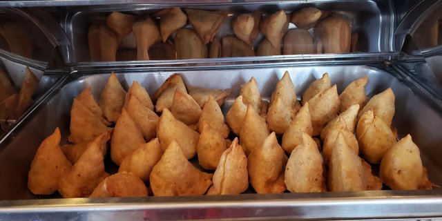Vegetable Samosas Tray