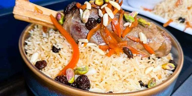 Kabuli Pulao (w/ 10 Lamb Shanks)