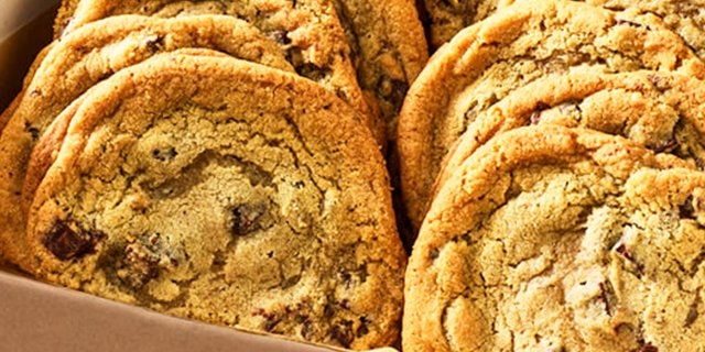 1/2 Dozen Cookies