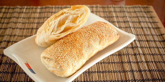 Flaky Oven-Baked Bun (燒餅)