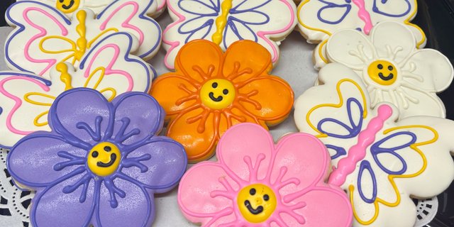 ​Blossom Cookie Platter