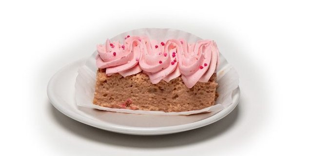 Strawberry Milk Cake