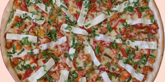 Chicken Bella Pizza