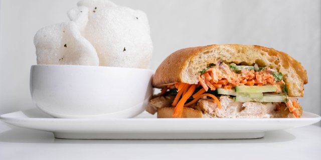 Grilled Chicken Banh Mi