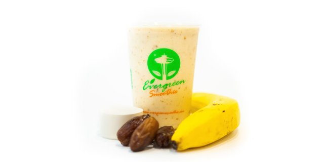 Banana Date Smoothie