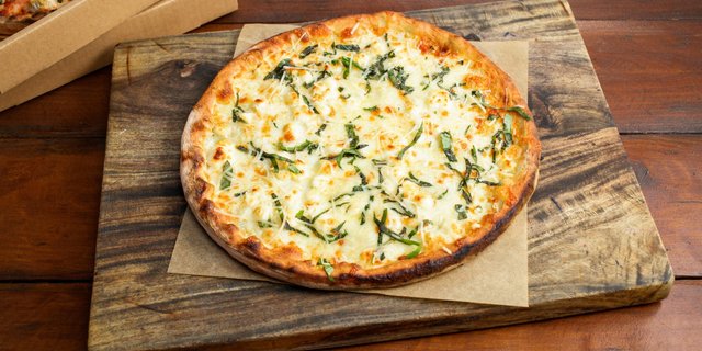 Gluten-Free Cheese Pizza