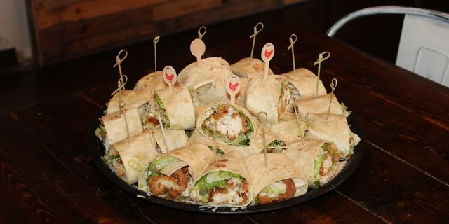 Crispy Chicken Caesar Wraps