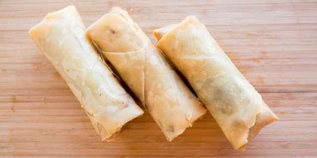Mamas Veggie Eggroll