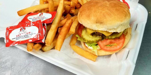 Cheeseburger Dinner