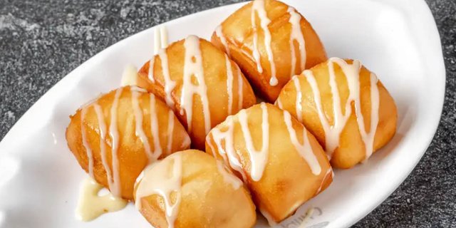 Deep-Fried Mini Bun
