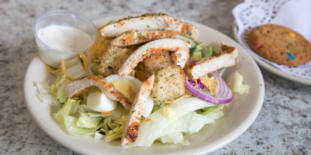 Grilled Chicken Salad Boxed Lunch