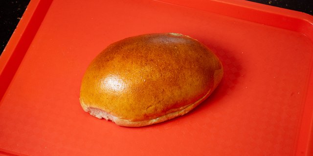 Walnut Wheat Bun