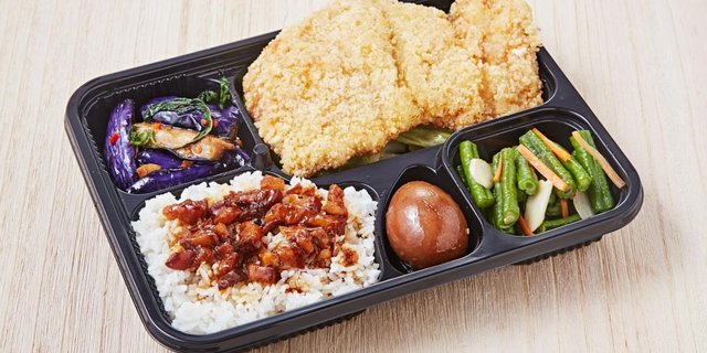 Boneless Fried Pork Chop Bento Box