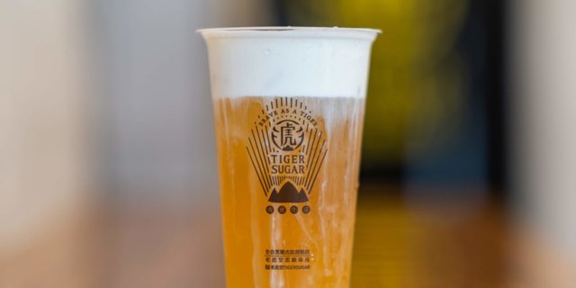 Golden Oolong Tea w/ Cheese Mousse
