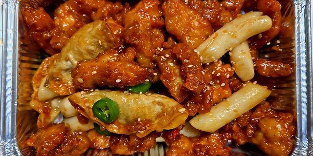 Large Spicy Soy Garlic Boneless Fried Chicken