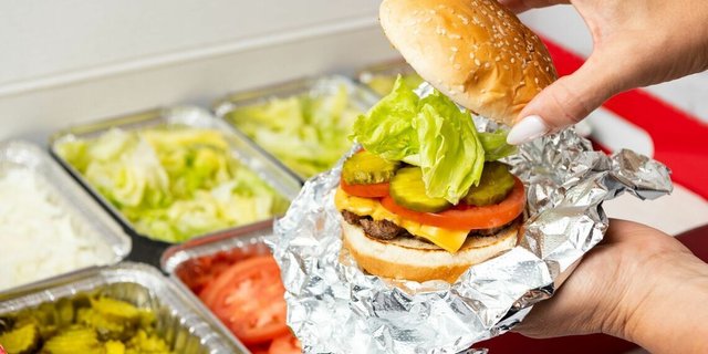 Regular Cheeseburger Box