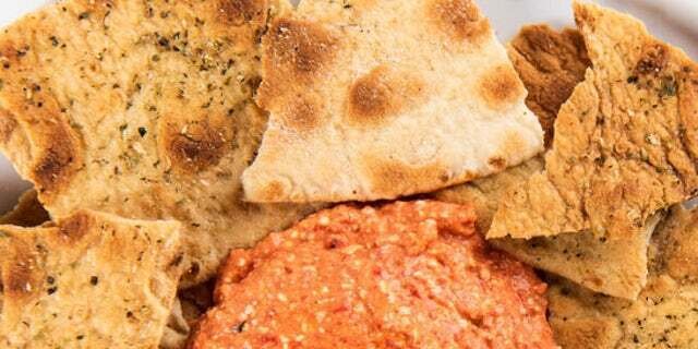 Pita Chips & Dip