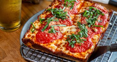 Freedom Brothers Pizzeria & Alehouse