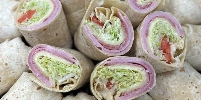 Signature Wrap Tray