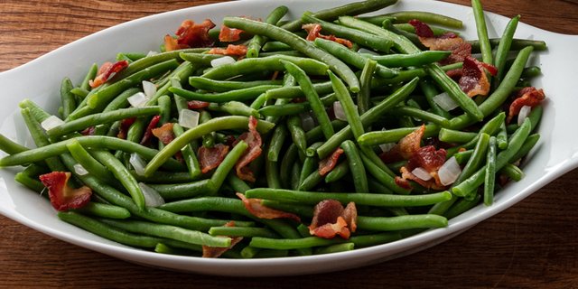 Green Beans w/ Bacon & Onions