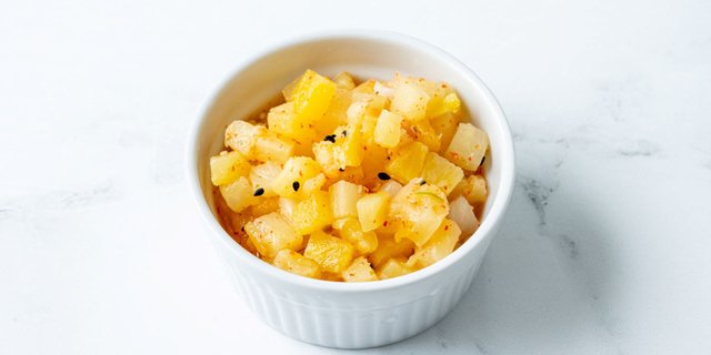 Chili Pineapple - Side