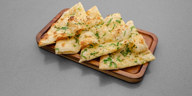 Garlic Naan