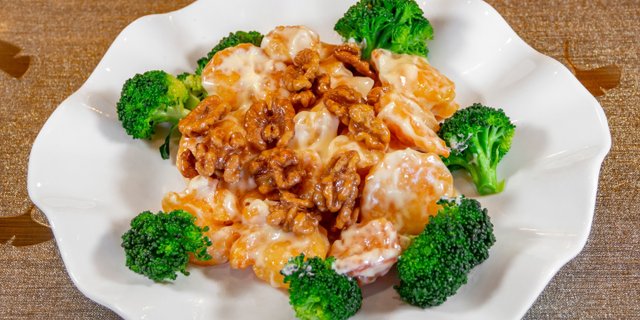Walnut Shrimp