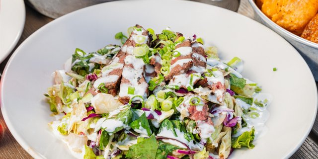 Steakhouse Salad