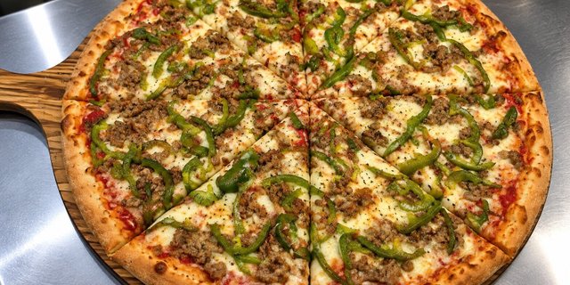 Italian Sausage & Peppers Pizza