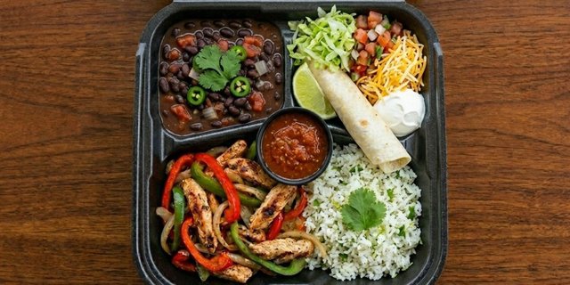 Chicken Fajita Plate Boxed Lunch