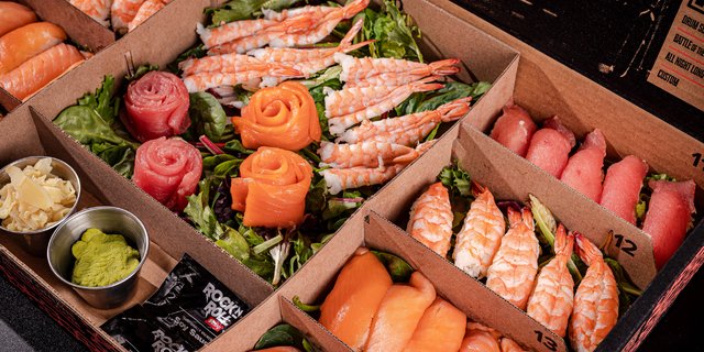 Sashimi & Nigiri Platter