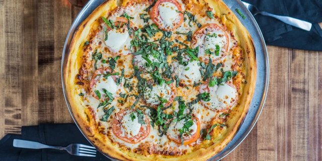 Gluten-Free Margherita Pizza
