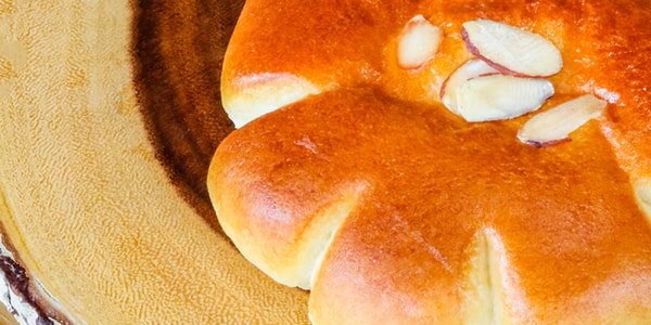 Custard Bun