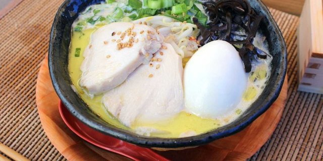 Chicken Paitan Ramen